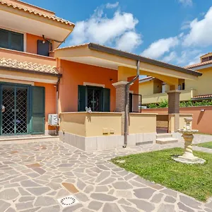  Casa vacanze Garden - Free Parking, Wi-fi E Netflix Italia